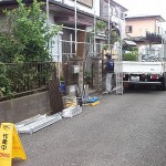 足場架け　作業中