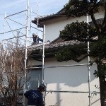 足場架け　作業中